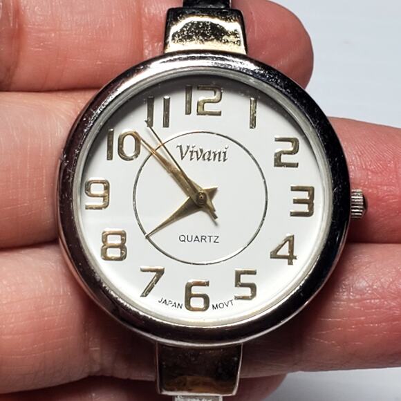 Vivani PC21J Lady Cuff Watch Untested Large Face Casual - Picture 2 of 5